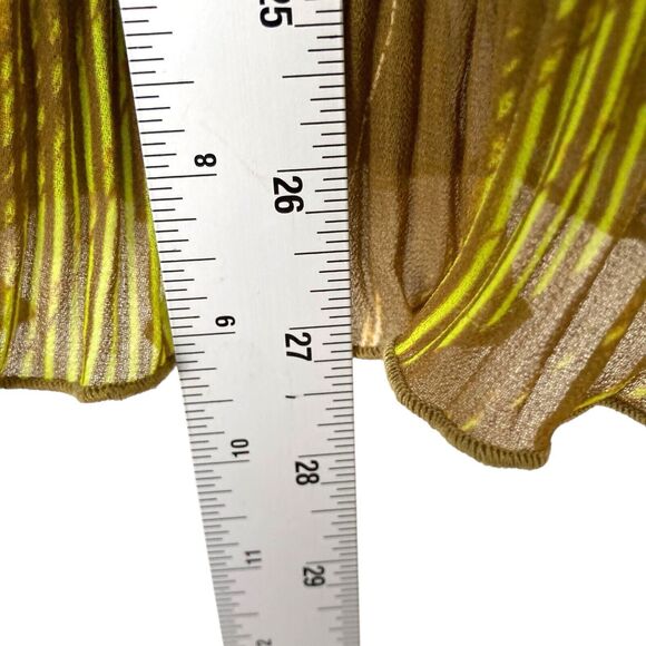 City Chic Colorful Wave Pleated Blouse Ruffled Sleeves Size 14 - Picture 7 of 13